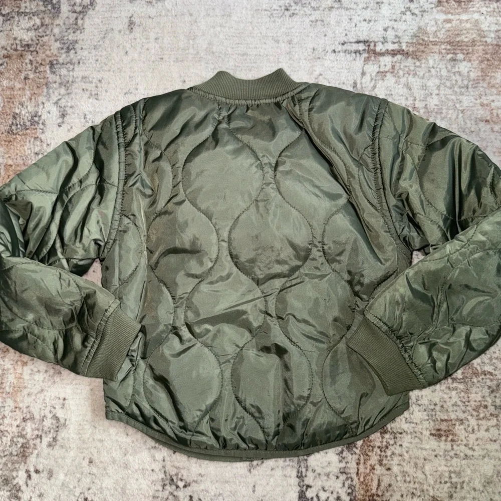 OshKosh B'gosh Olive Green Quilted Puffer Jacket size 5T